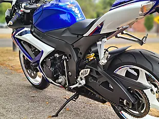 Used 2007 Suzuki GSX-R750 K7 Blue - Interior and Exterior details 13