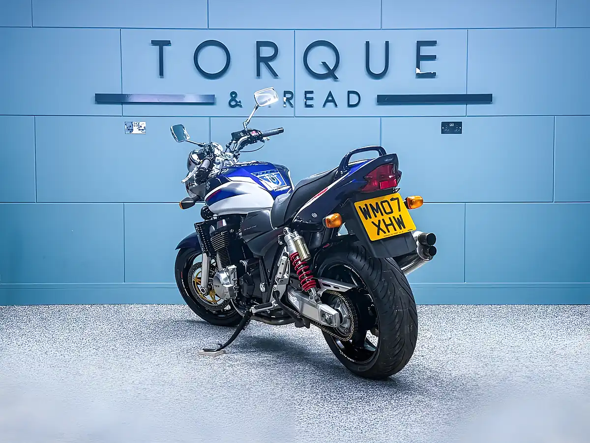 Used 2007 Suzuki Gsx1400 Fe Final Edition Blue - Interior and Exterior details 6
