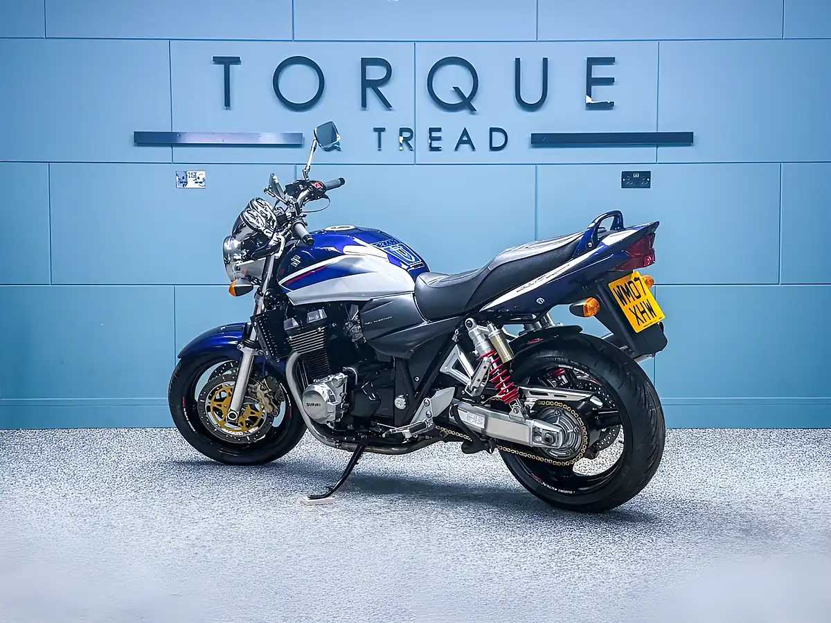 Used 2007 Suzuki Gsx1400 Fe Final Edition Blue - Interior and Exterior details 7