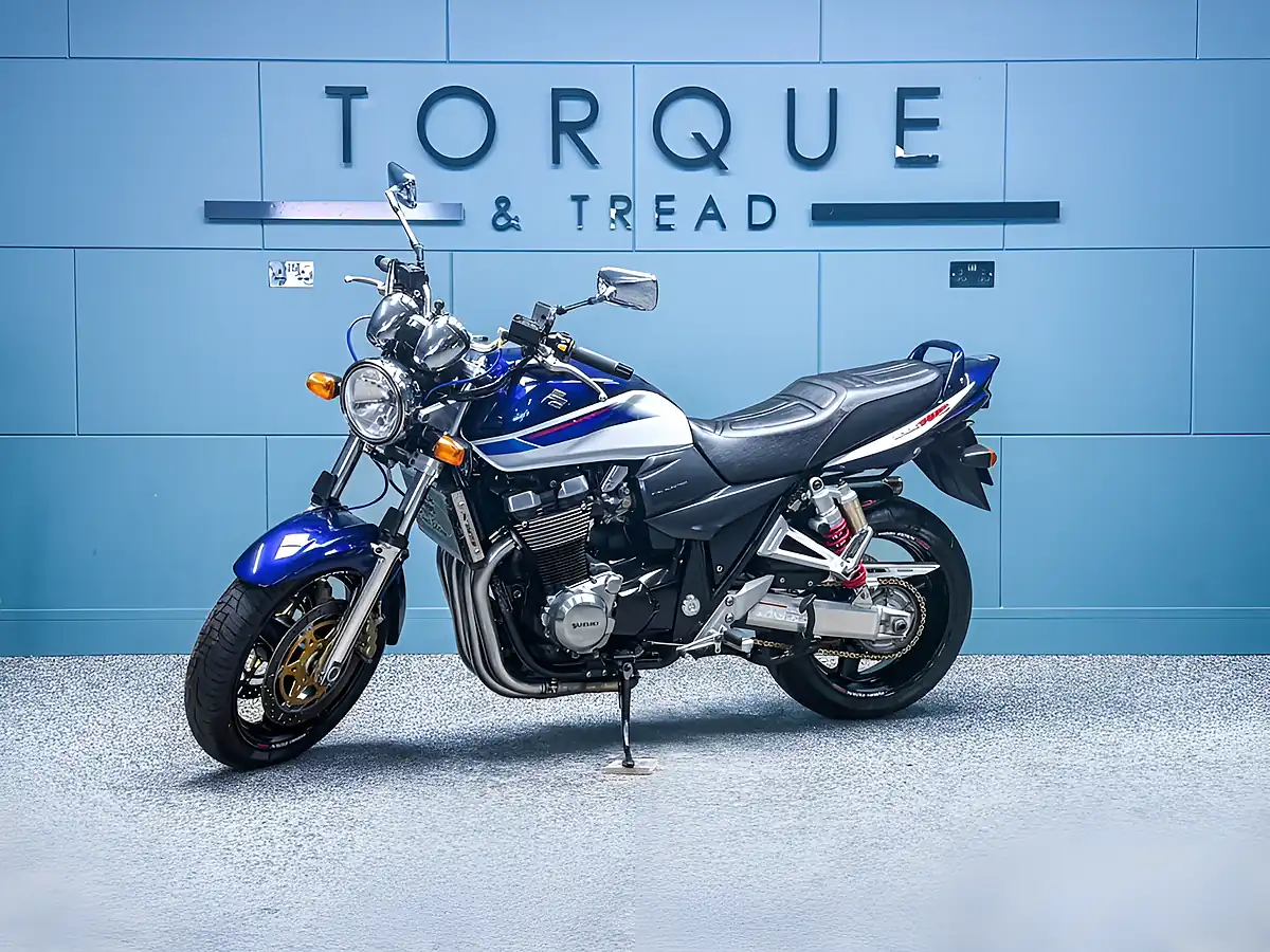 Used 2007 Suzuki Gsx1400 Fe Final Edition Blue - Interior and Exterior details 9