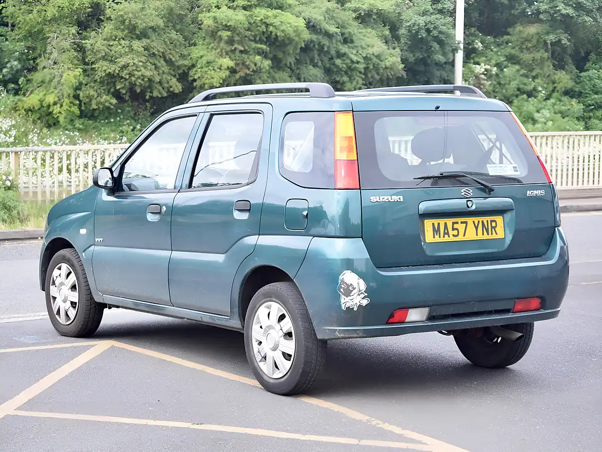 Used 2007 Suzuki Ignis Gl Green - Interior and Exterior details 5