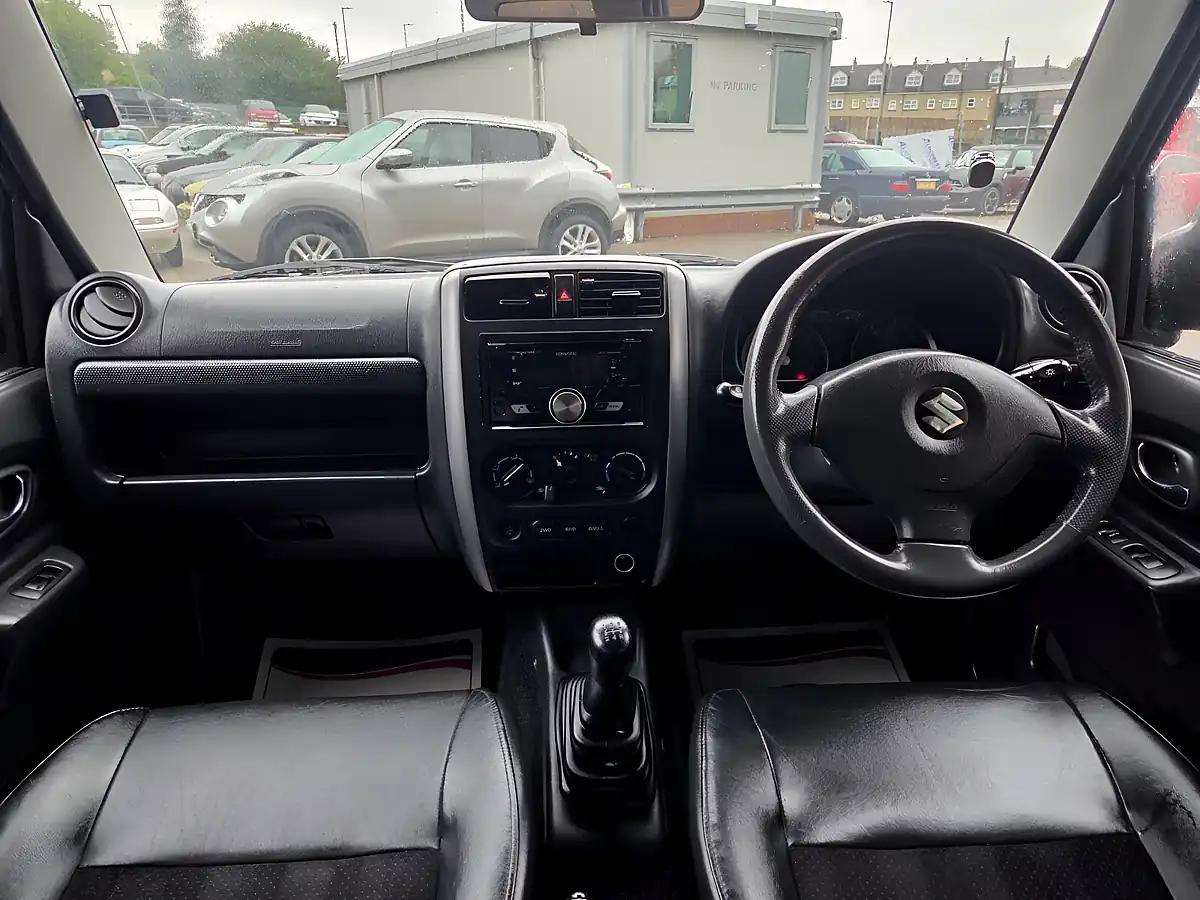 Used 2007 Suzuki Jimny Jlx+ Black - Interior and Exterior details 9