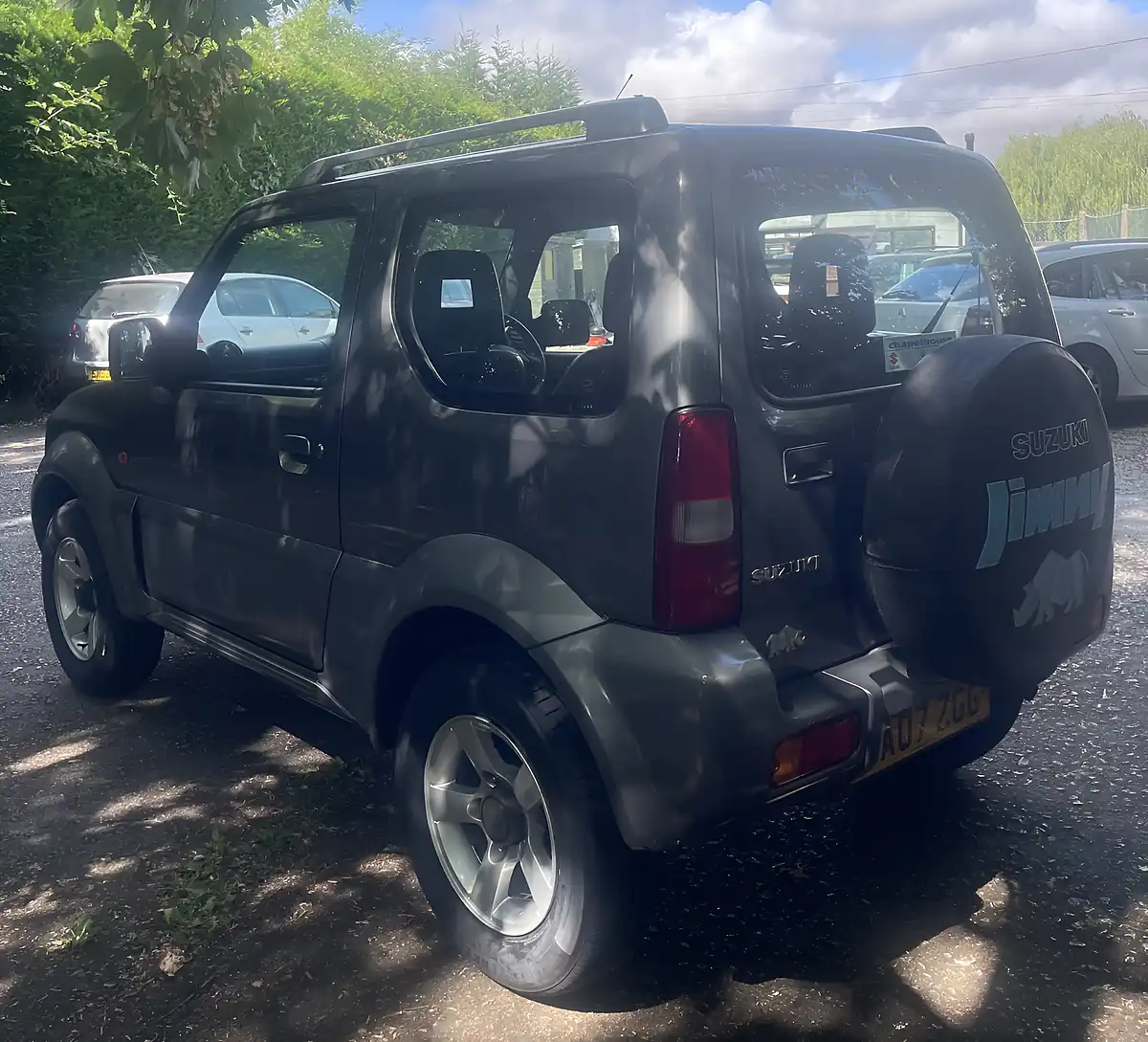Used 2007 Suzuki Jimny Jlx+ Grey - Interior and Exterior details 4