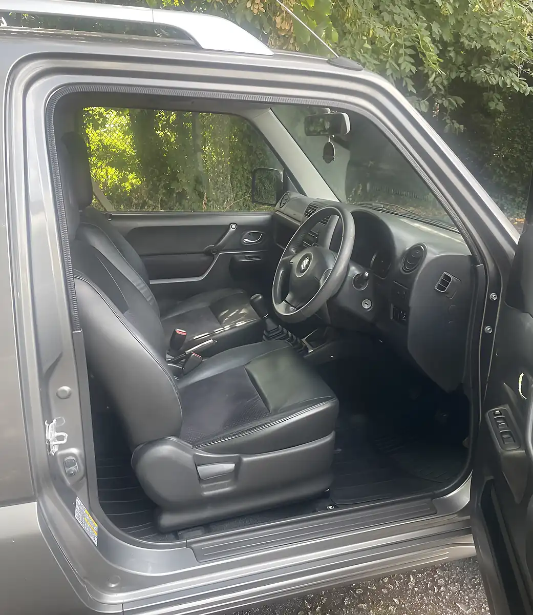 Used 2007 Suzuki Jimny Jlx+ Grey - Interior and Exterior details 8