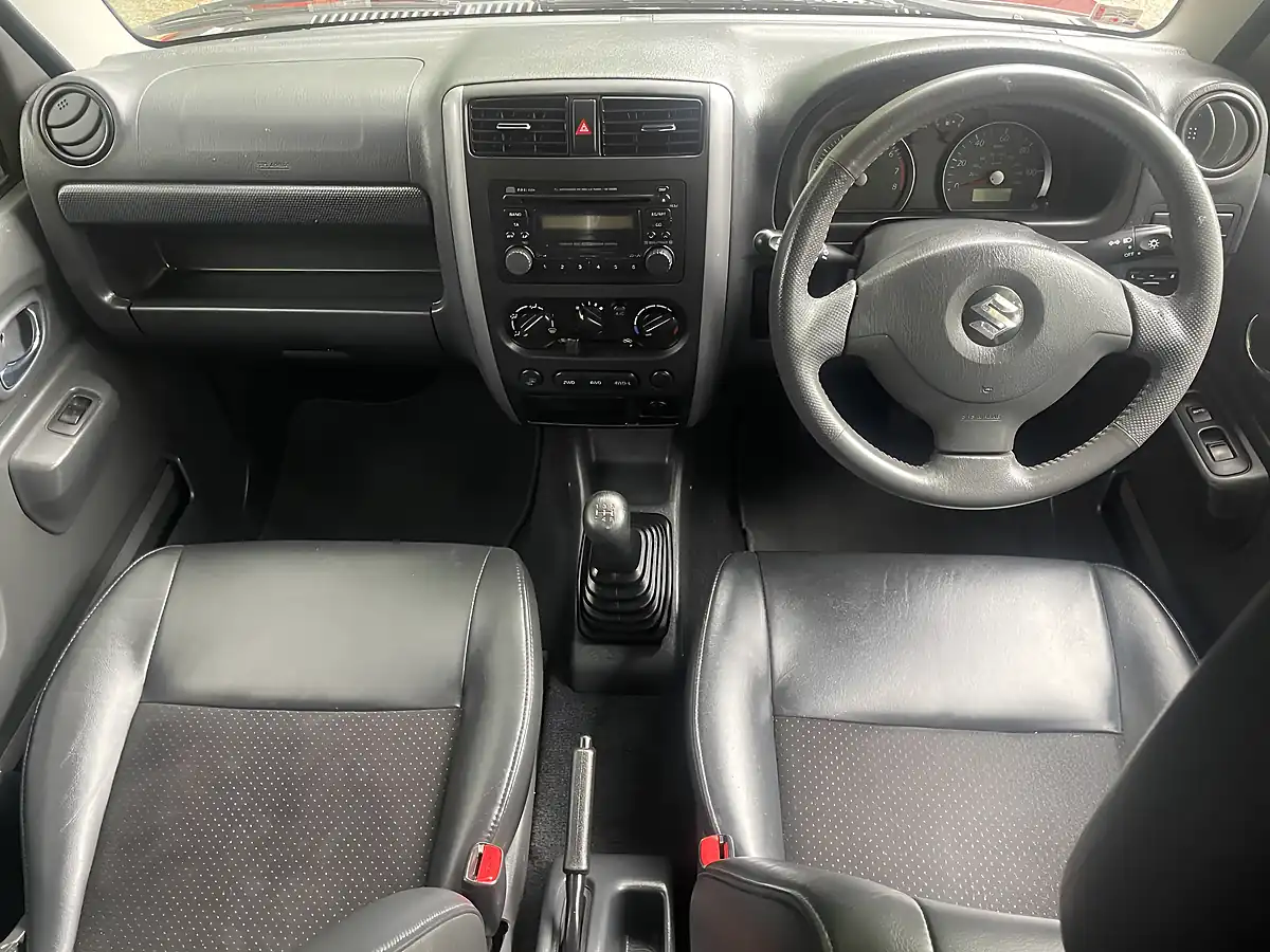 Used 2007 Suzuki Jimny Jlx+ Red - Interior and Exterior details 9