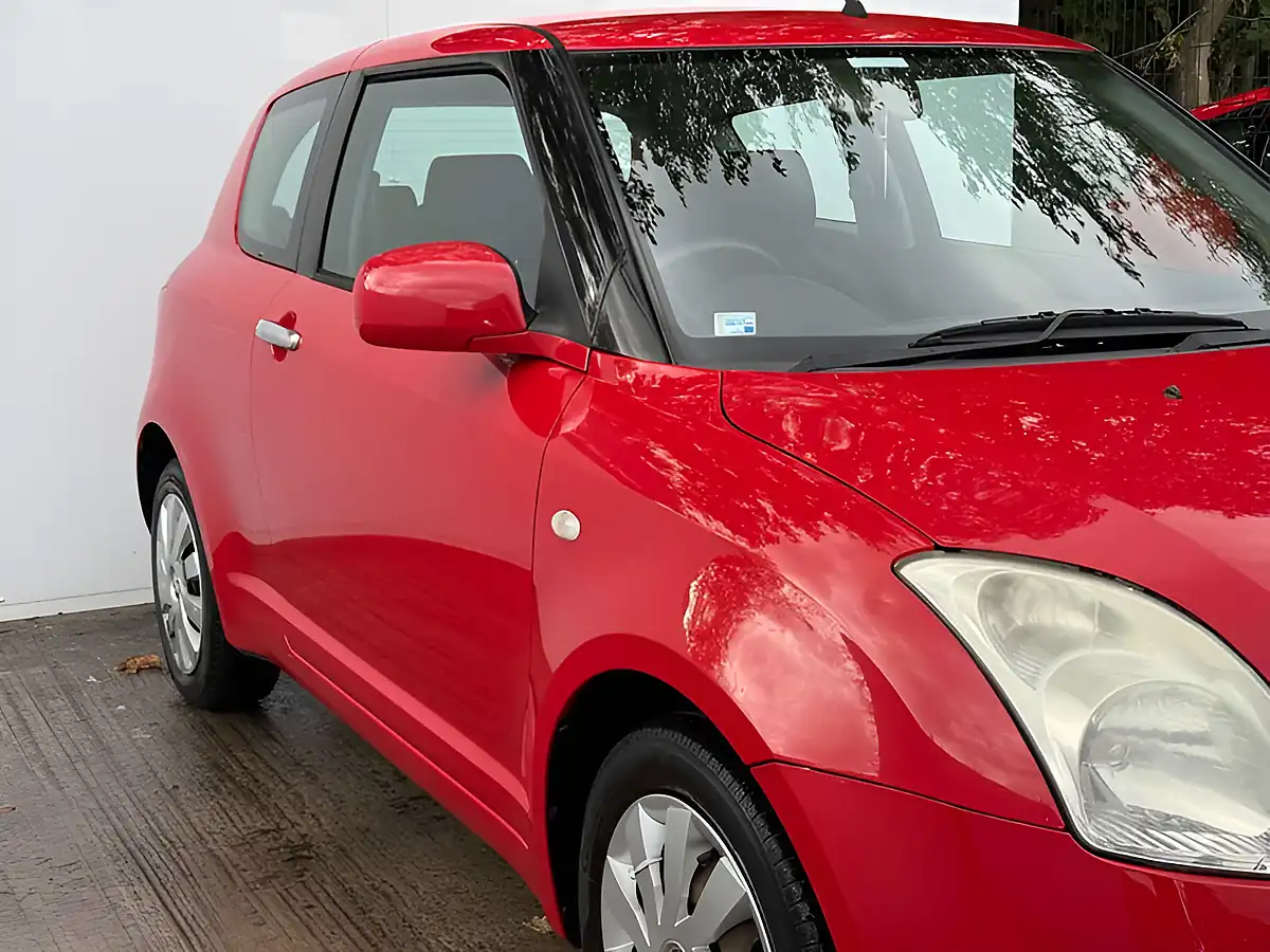 Used 2007 Suzuki Swift Gl Flash Red - Interior and Exterior details 10