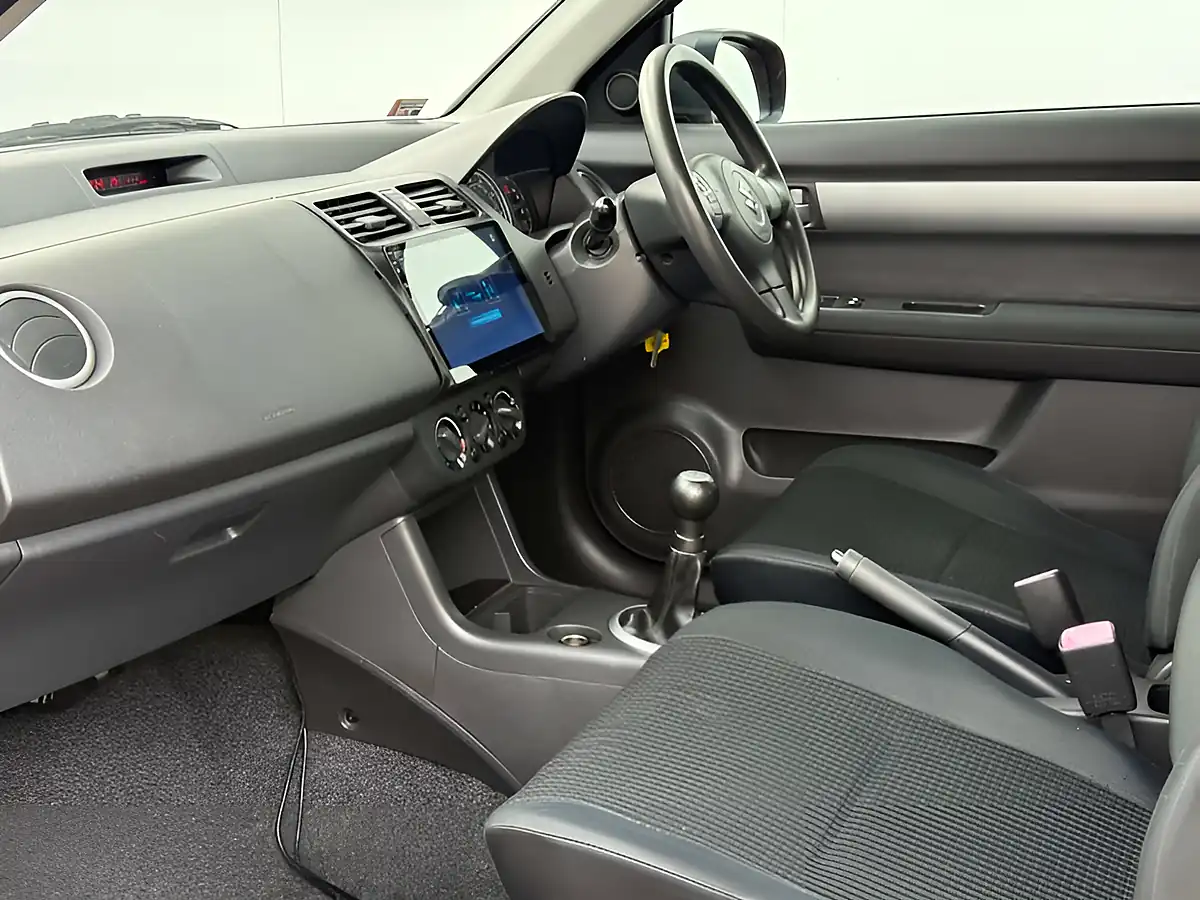 Used 2007 Suzuki Swift Gl Flash Red - Interior and Exterior details 12