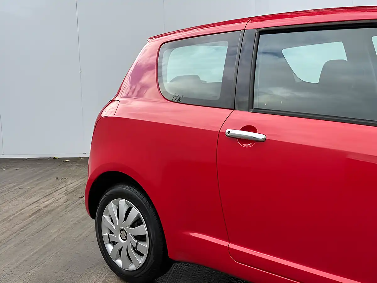 Used 2007 Suzuki Swift Gl Flash Red - Interior and Exterior details 3