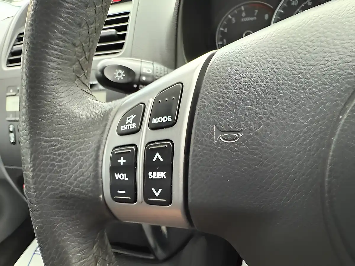 Used 2007 Suzuki SX4 Glx Silver - Interior and Exterior details 18