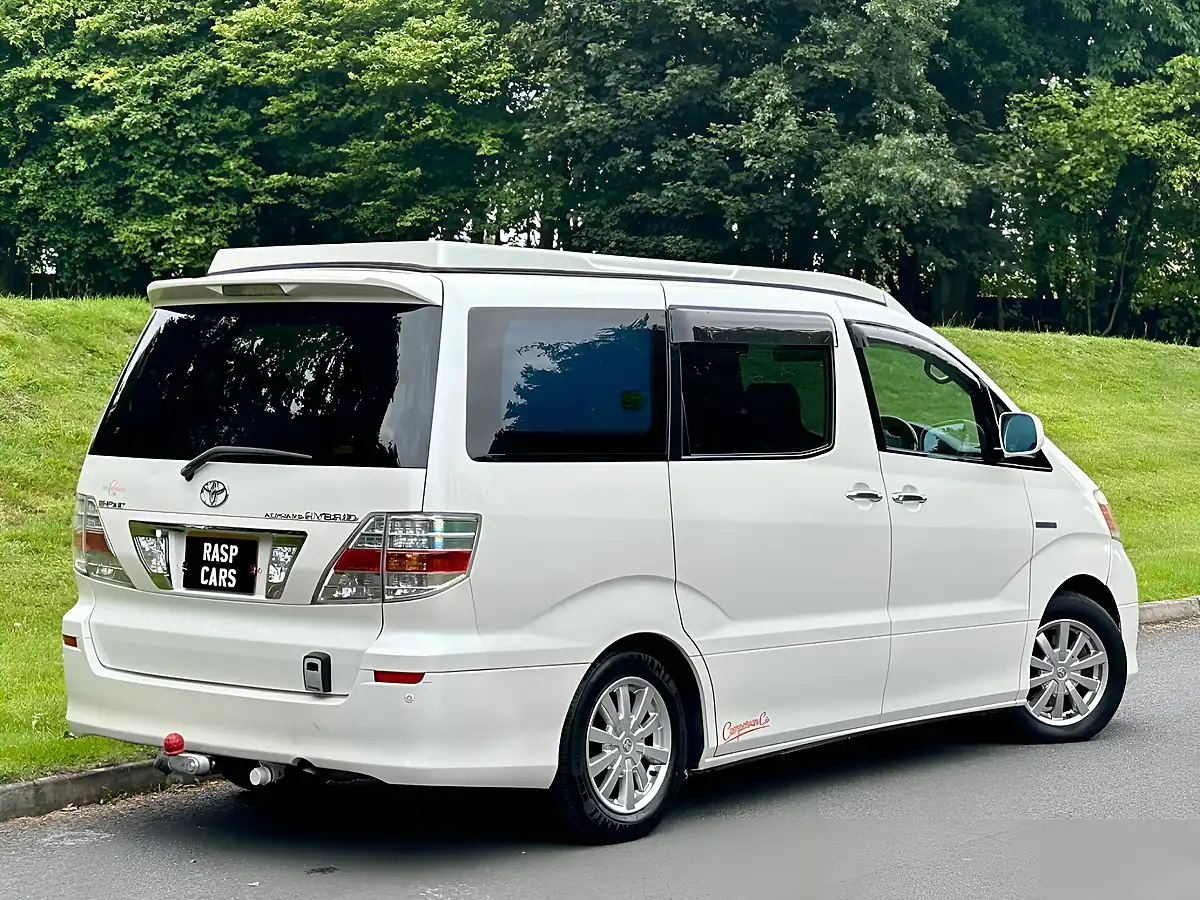 Used 2007 Toyota Alphard Camper Van White - Interior and Exterior details 12