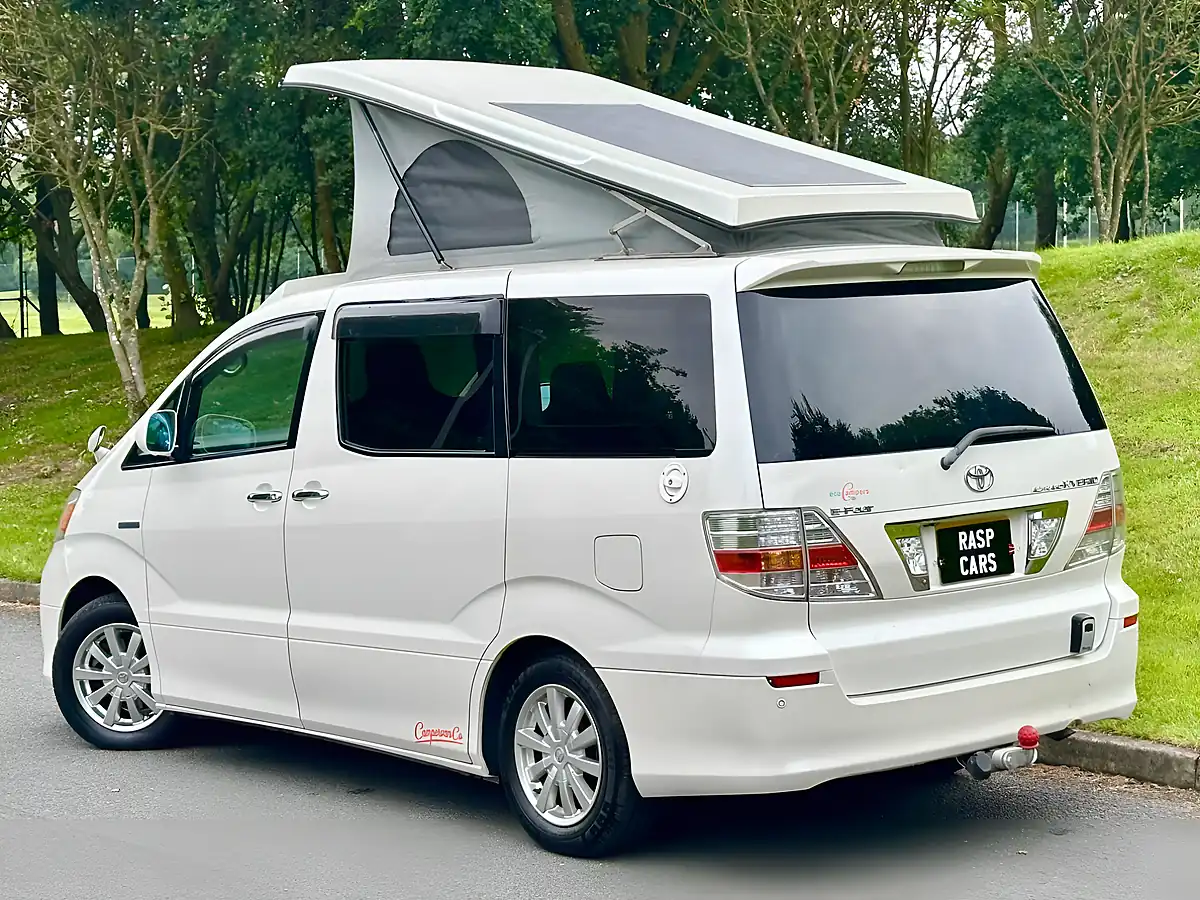 Used 2007 Toyota Alphard Camper Van White - Interior and Exterior details 16