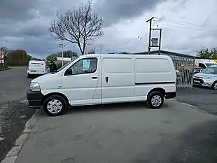 Used 2007 Toyota Hiace Lwb White - Interior and Exterior details 5