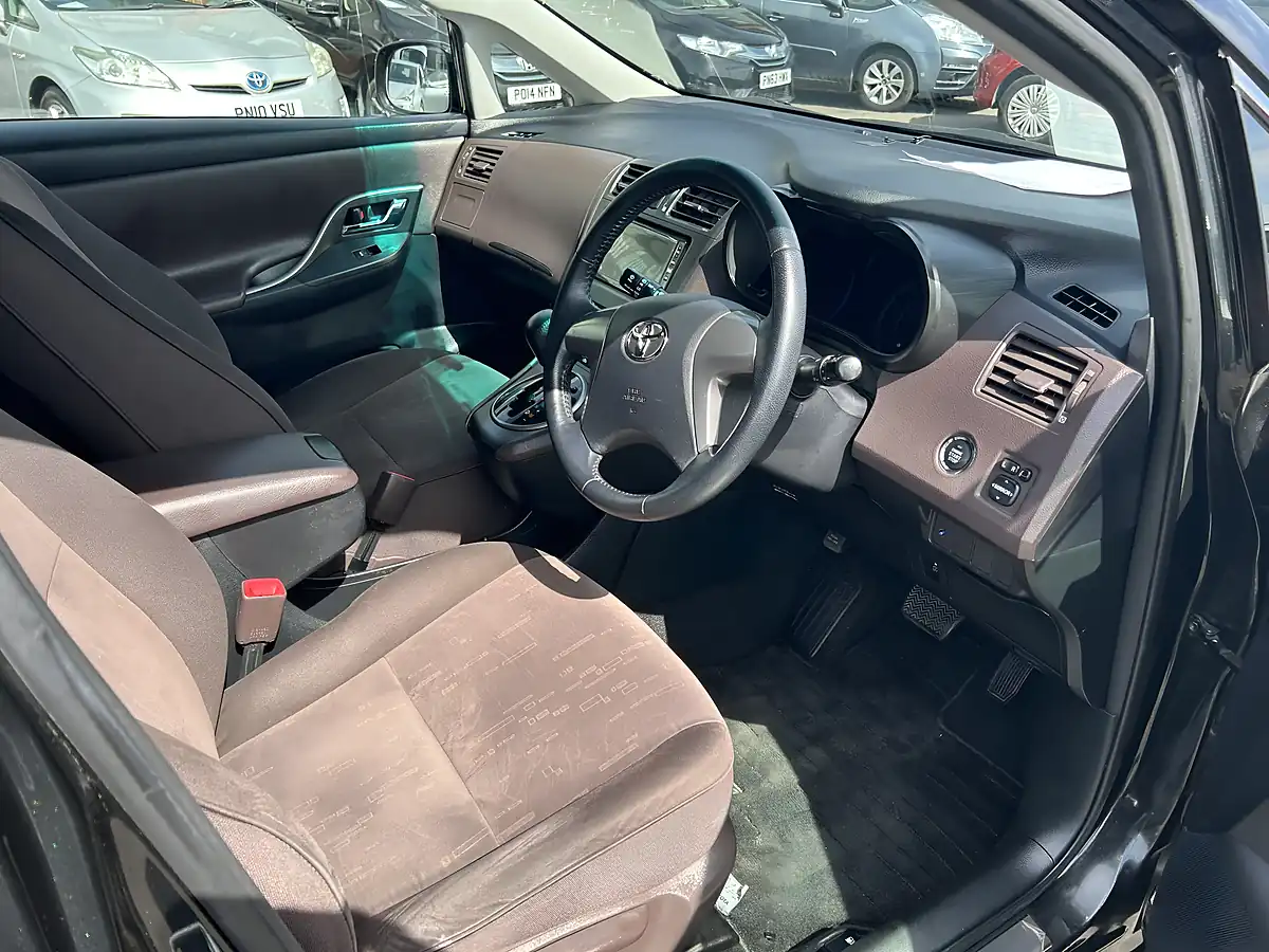 Used 2007 Toyota Mark X Zio MPV 7 Seater Black - Interior and Exterior details 6