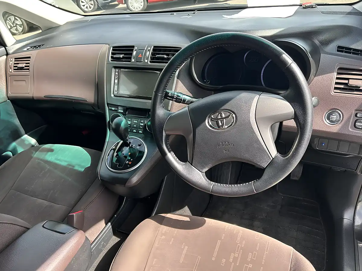 Used 2007 Toyota Mark X Zio MPV 7 Seater Black - Interior and Exterior details 7