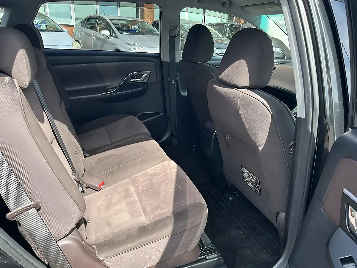 Used 2007 Toyota Mark X Zio MPV 7 Seater Black - Interior and Exterior details 8