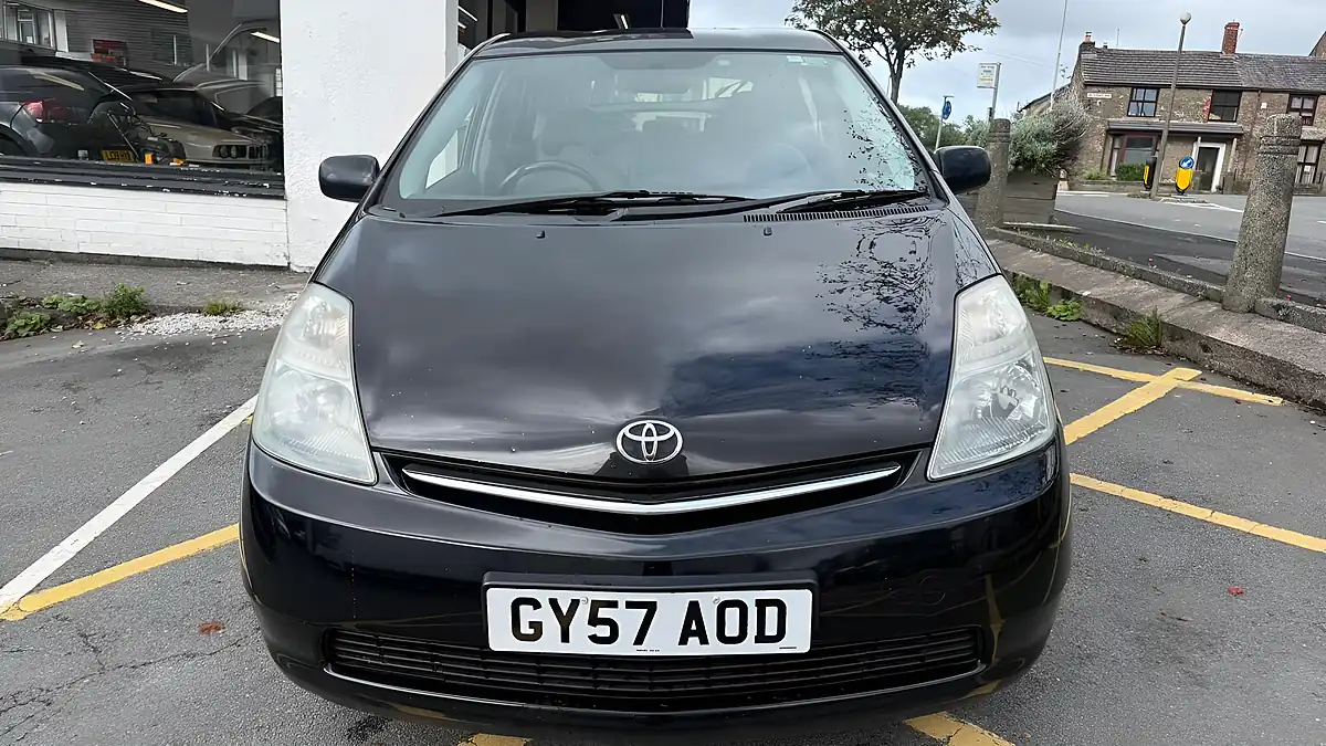Used 2007 Toyota Prius T3 Black - Interior and Exterior details 6