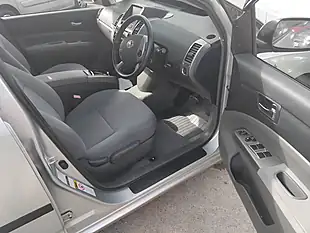 Used 2007 Toyota Prius T4 Silver - Interior and Exterior details 16