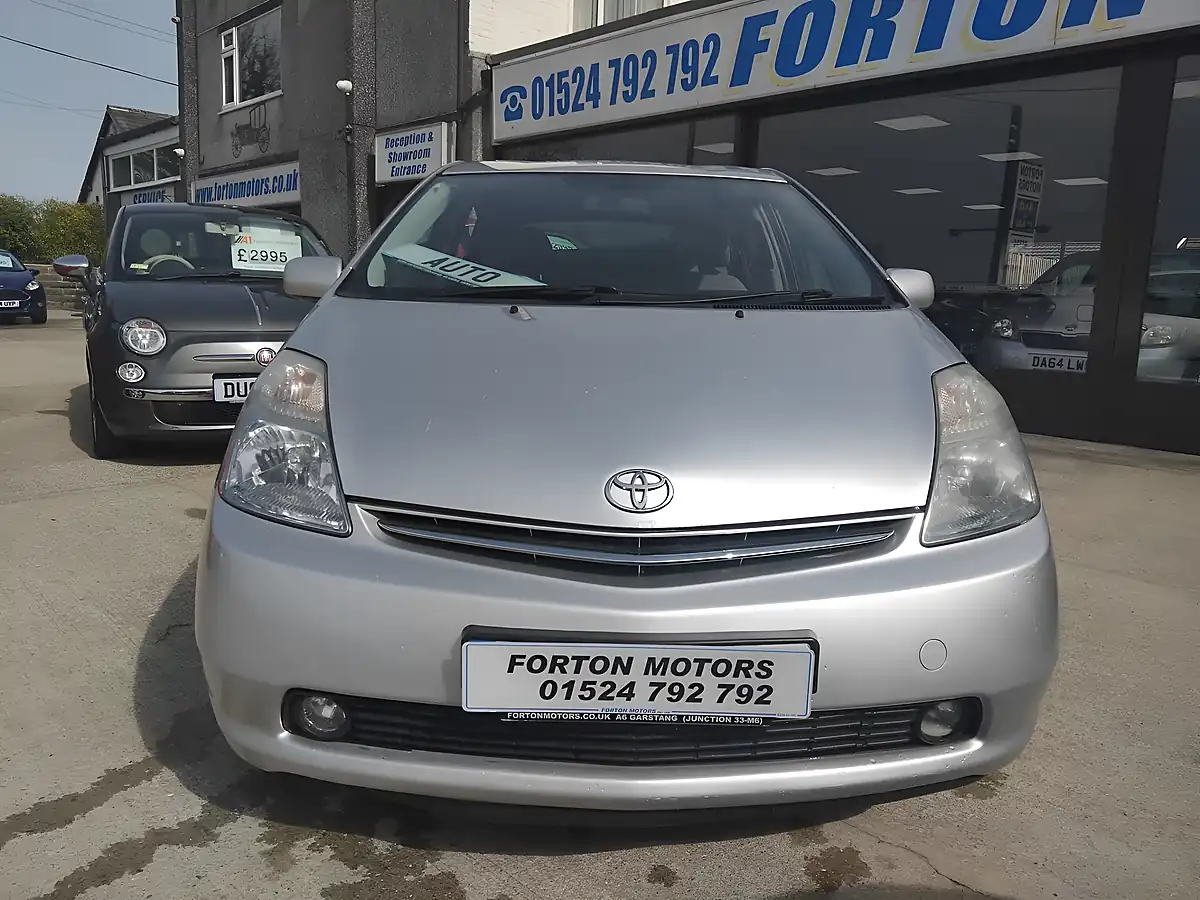 Used 2007 Toyota Prius T4 Silver - Interior and Exterior details 3