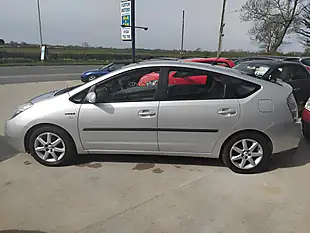 Used 2007 Toyota Prius T4 Silver - Interior and Exterior details 5