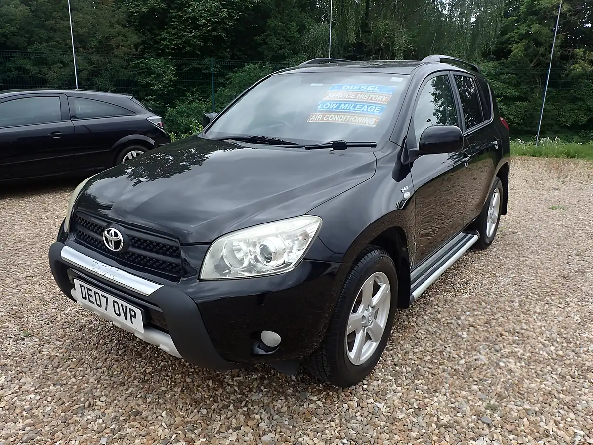 Used 2007 Toyota Rav4 Xt-R Black - Interior and Exterior details 3