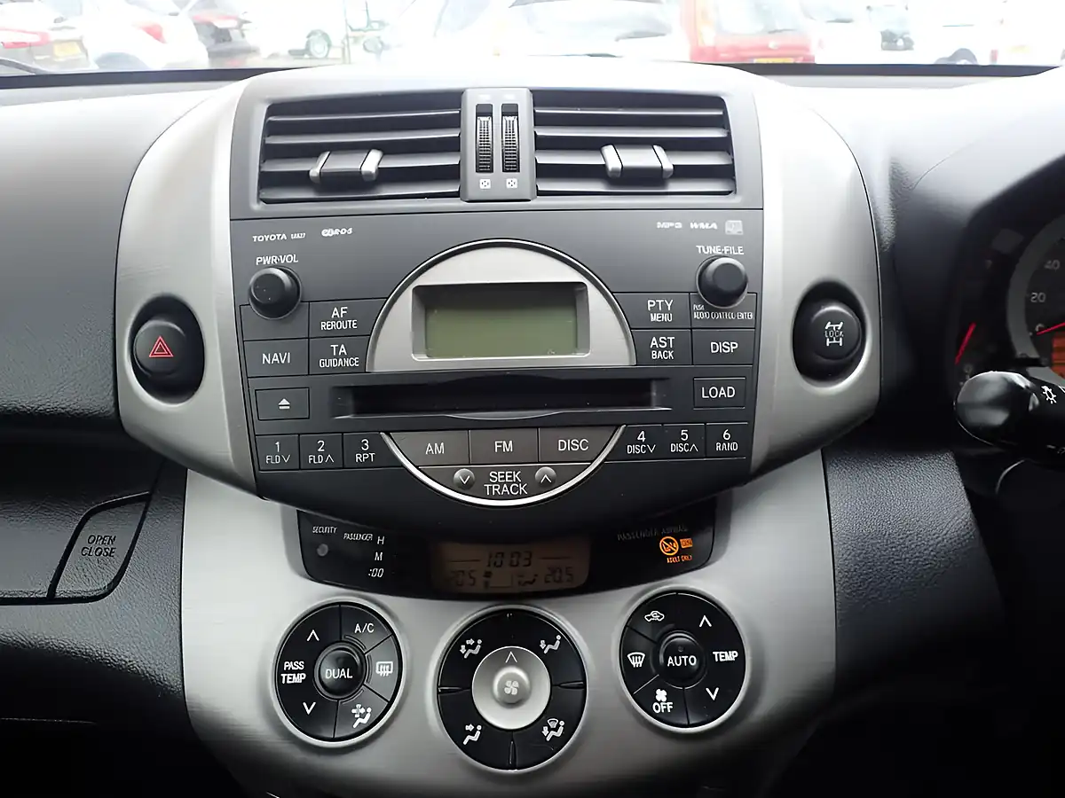 Used 2007 Toyota Rav4 Xt-R Black - Interior and Exterior details 9