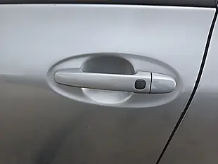Used 2007 Toyota Yaris T Spirit Silver - Interior and Exterior details 17