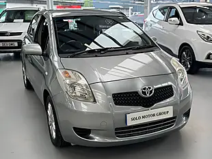 Used 2007 Toyota Yaris Zinc Silver - Interior and Exterior details 5