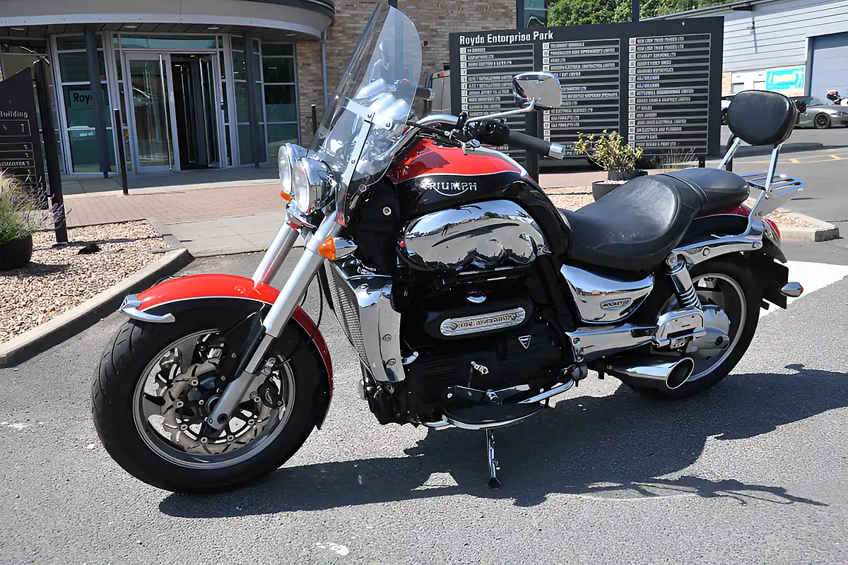 Used 2007 Triumph Rocket Iii Red - Interior and Exterior details 10