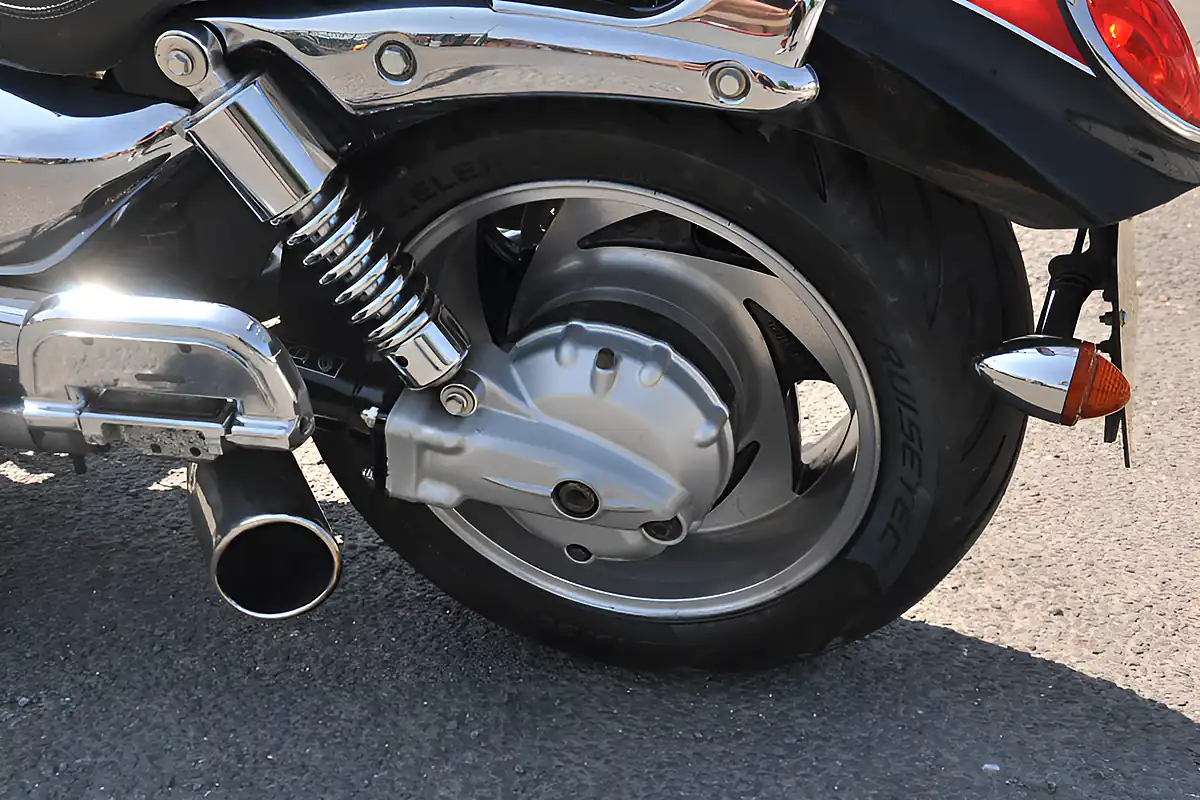 Used 2007 Triumph Rocket Iii Red - Interior and Exterior details 13