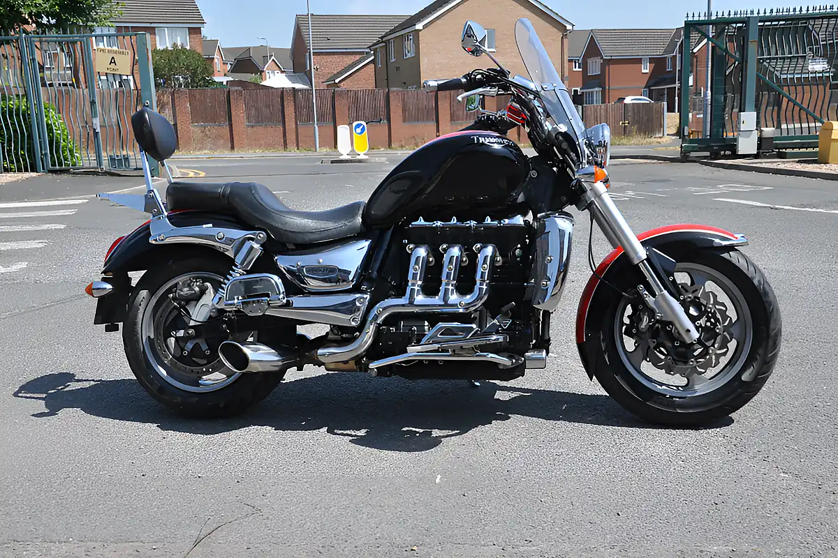 Used 2007 Triumph Rocket Iii Red - Interior and Exterior details 2