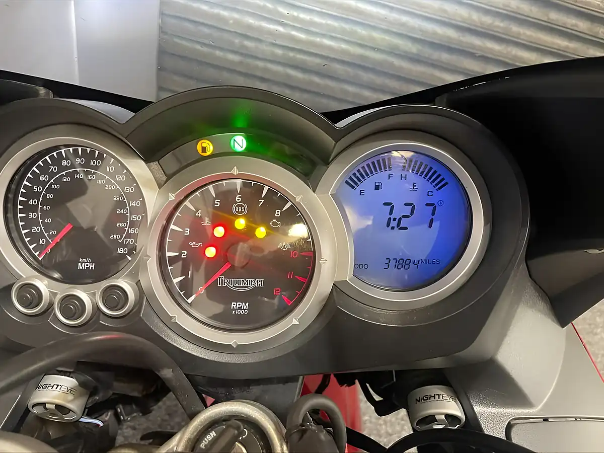 Used 2007 Triumph Sprint ST Metallic Red - Interior and Exterior details 2
