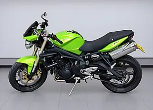 Used 2007 Triumph Street Triple 675 Naked Green - Interior and Exterior details 4