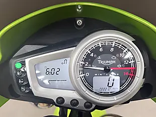 Used 2007 Triumph Street Triple 675 Naked Green - Interior and Exterior details 7