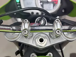 Used 2007 Triumph Street Triple 675 Naked Green - Interior and Exterior details 8