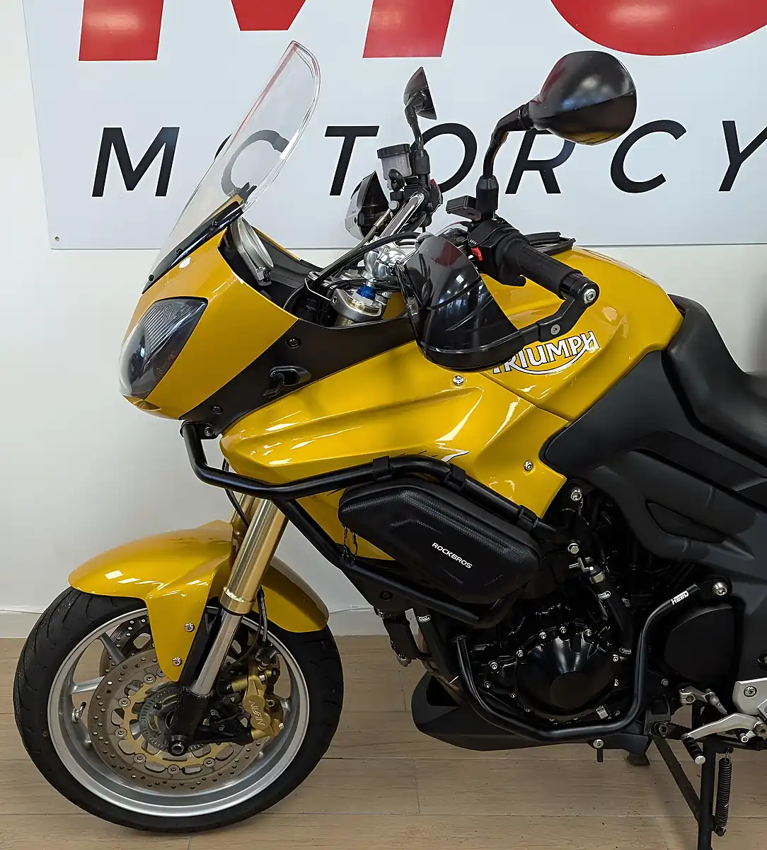 Used 2007 Triumph Tiger 1050 - Interior and Exterior details 10