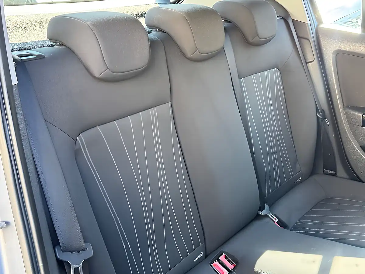 Used 2007 Vauxhall Corsa Club Silver - Interior and Exterior details 13