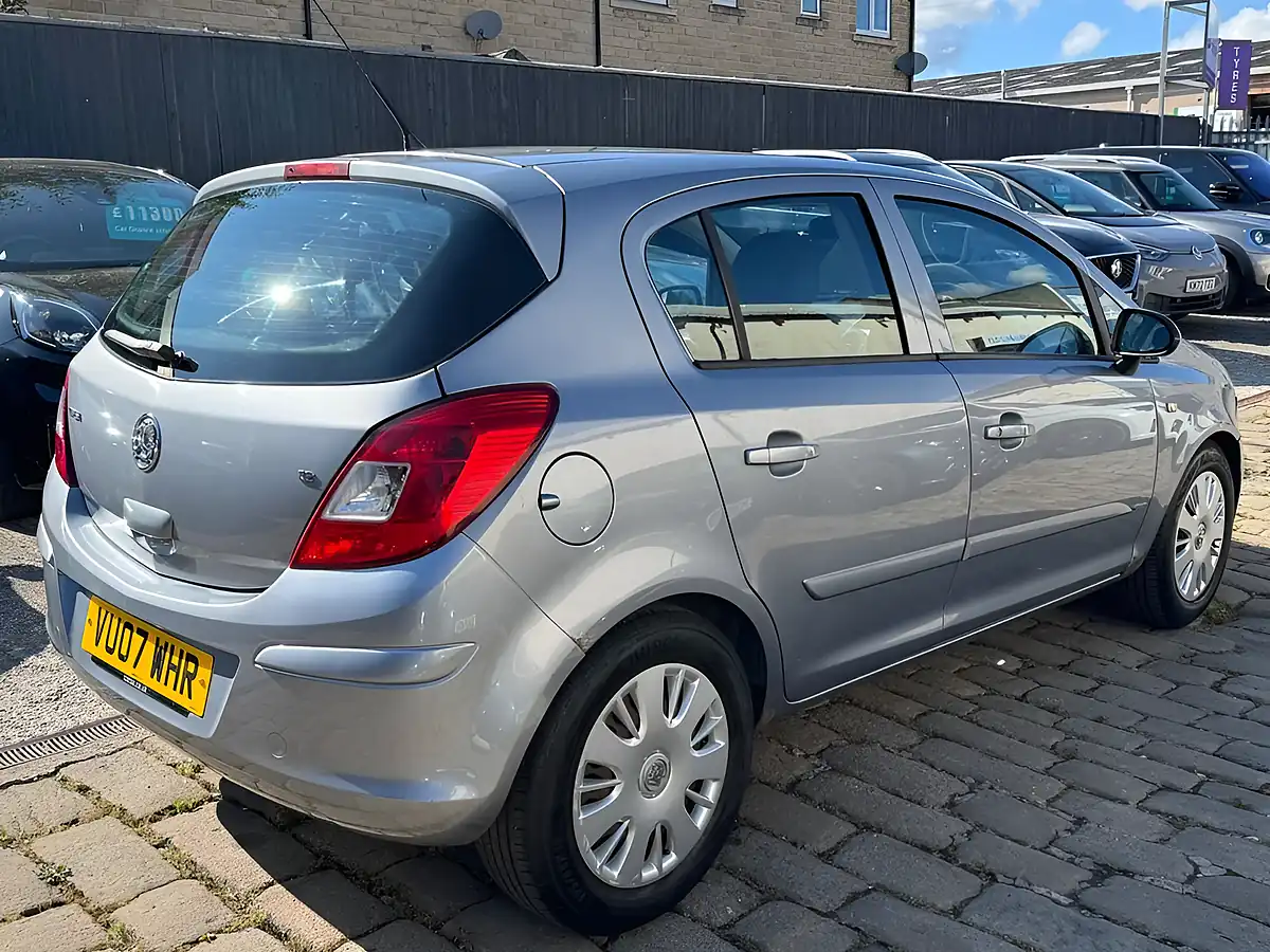 Used 2007 Vauxhall Corsa Club Silver - Interior and Exterior details 3