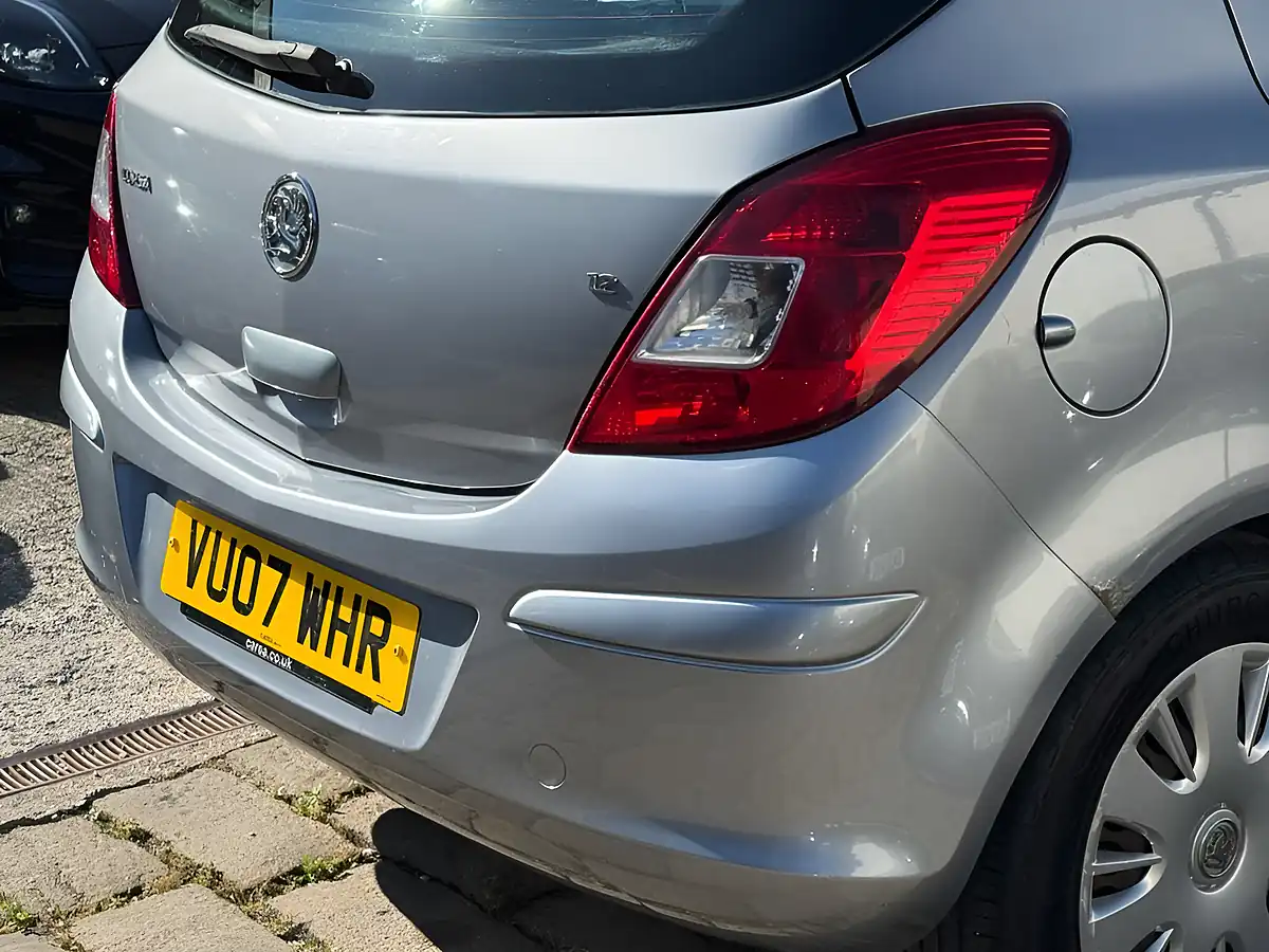 Used 2007 Vauxhall Corsa Club Silver - Interior and Exterior details 9