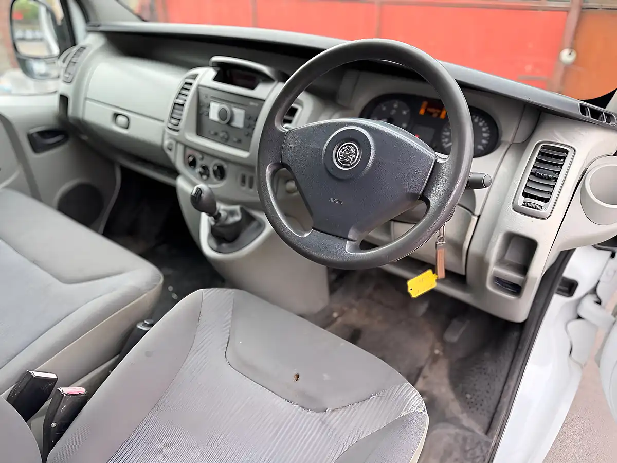 Used 2007 Vauxhall Vivaro Panel Van White - Interior and Exterior details 12