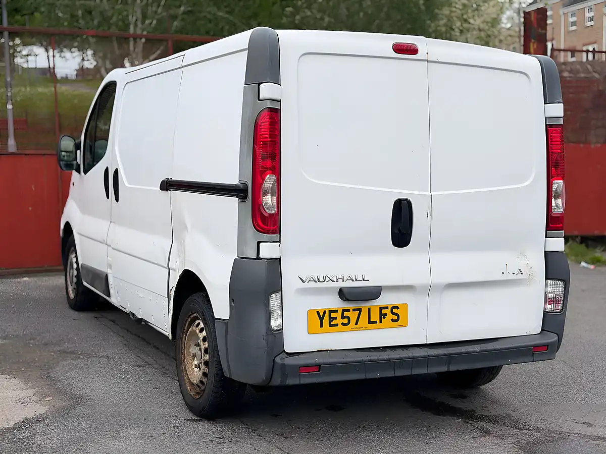 Used 2007 Vauxhall Vivaro Panel Van White - Interior and Exterior details 2