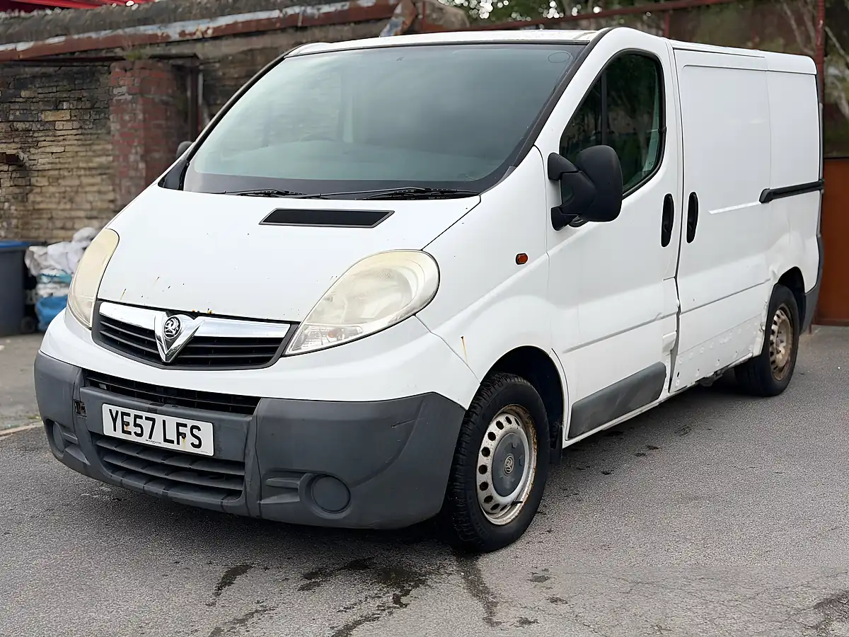 Used 2007 Vauxhall Vivaro Panel Van White - Interior and Exterior details 4
