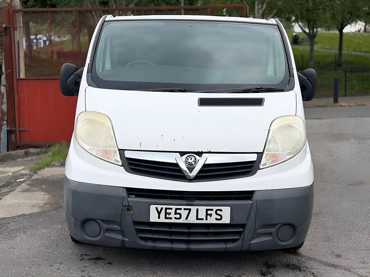 Used 2007 Vauxhall Vivaro Panel Van White - Interior and Exterior details 6