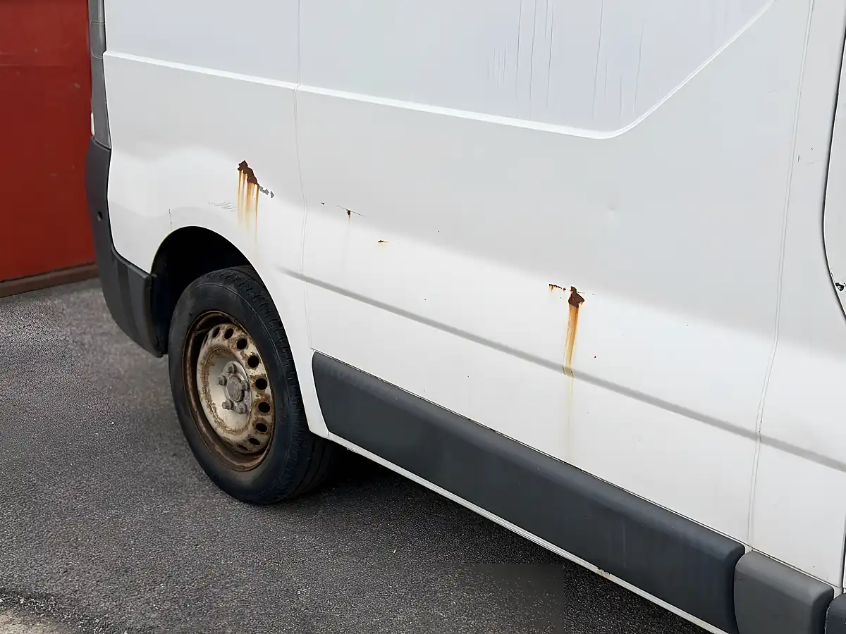Used 2007 Vauxhall Vivaro Panel Van White - Interior and Exterior details 8
