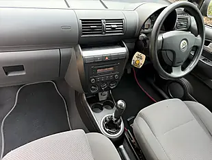 Used 2007 Volkswagen Fox Urban 75 3dr Black - Interior and Exterior details 12