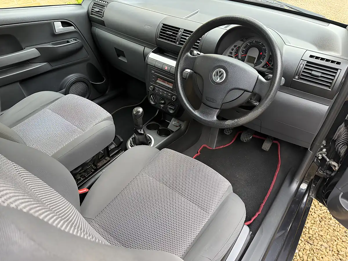 Used 2007 Volkswagen Fox Urban 75 3dr Black - Interior and Exterior details 15
