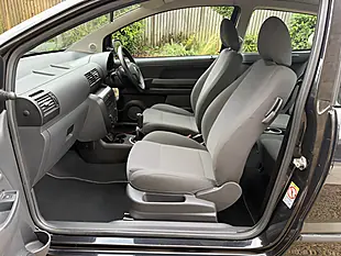Used 2007 Volkswagen Fox Urban 75 3dr Black - Interior and Exterior details 9