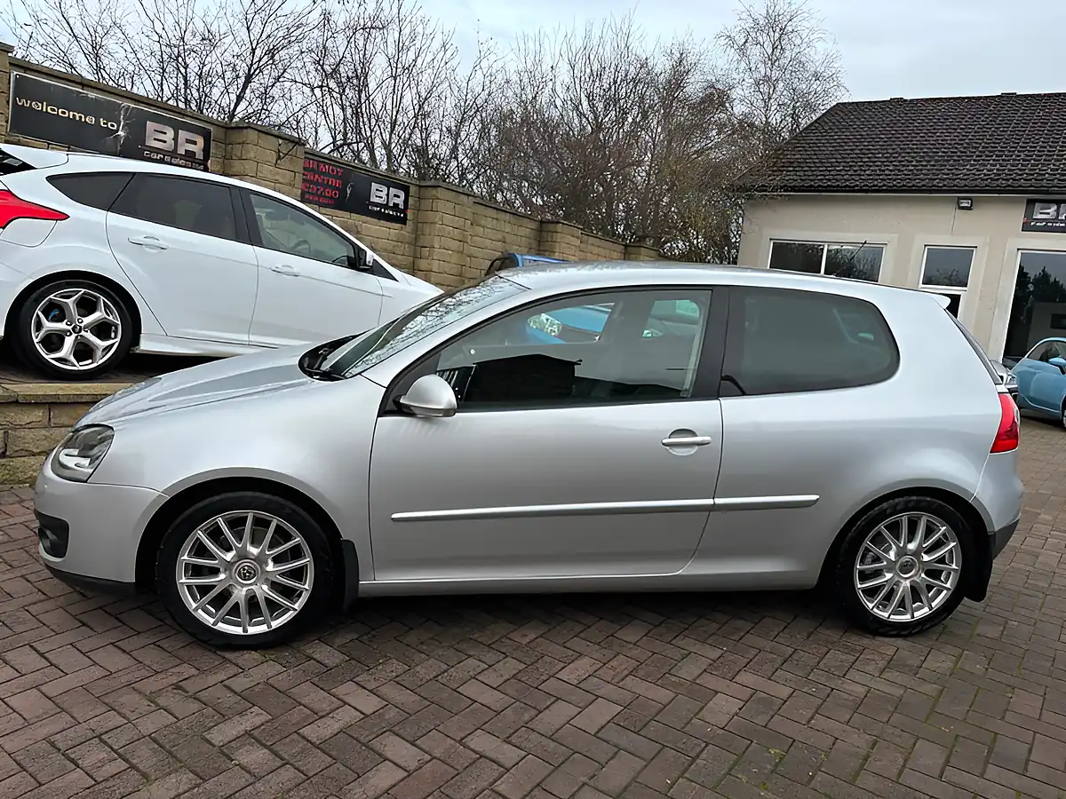 Used 2007 Volkswagen Golf GT Sport Silver - Interior and Exterior details 6