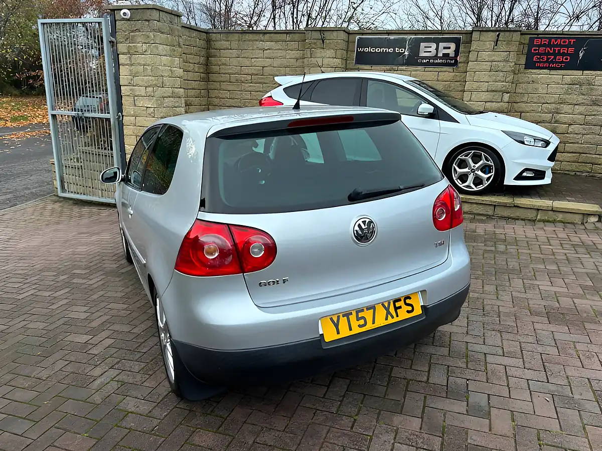 Used 2007 Volkswagen Golf GT Sport Silver - Interior and Exterior details 9