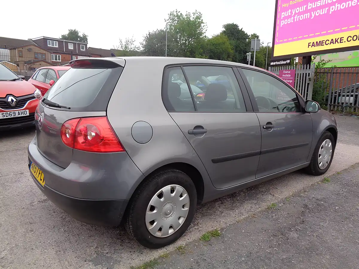 Used 2007 Volkswagen Golf S Grey - Interior and Exterior details 4