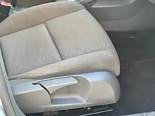 Used 2007 Volkswagen Golf S Silver - Interior and Exterior details 13